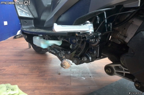 [開箱]穩特固機車無線電MR100+分享