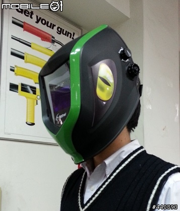[ 另類開箱 ]變色龍~Optrel瑞士焊接防護面具-P550