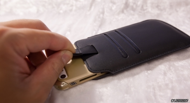 開箱文Element Case Ronin Au 璀璨金色版 iPhone 5S金色