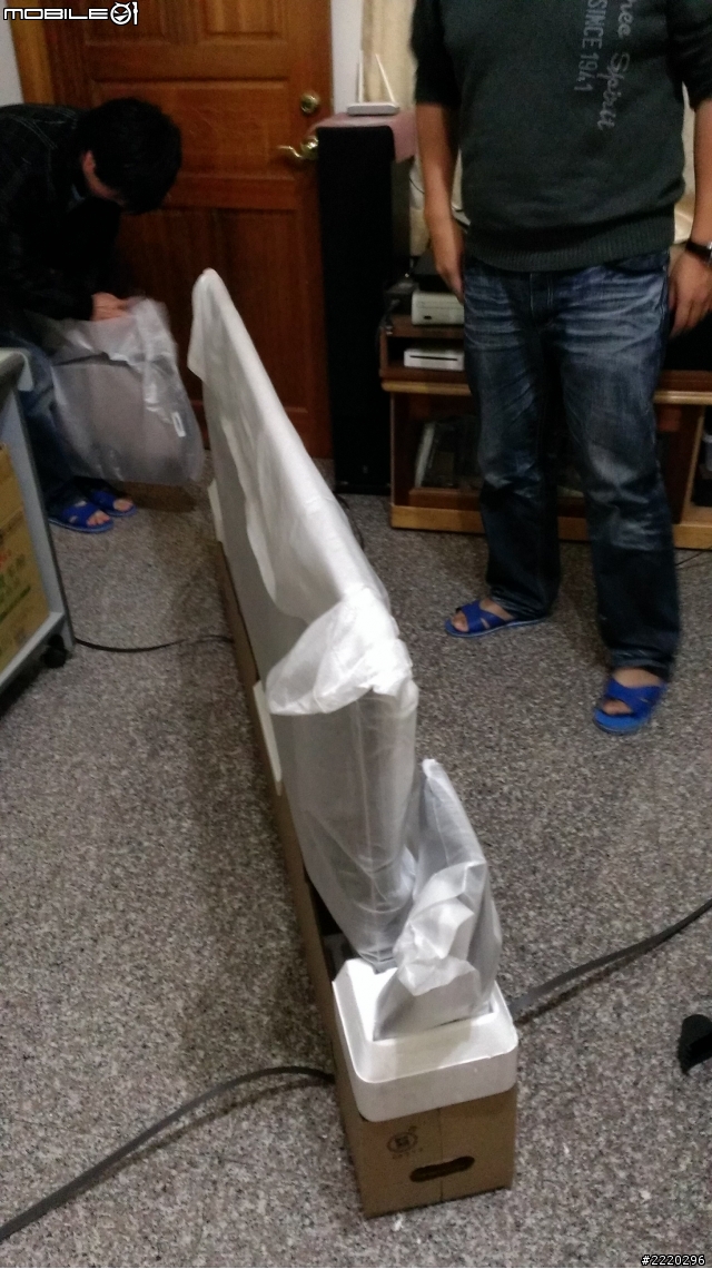 今年的聖誕禮物 SHARP 60LE857U 開箱分享！(12/25更新)