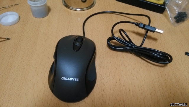 「技嘉M6800」開箱?