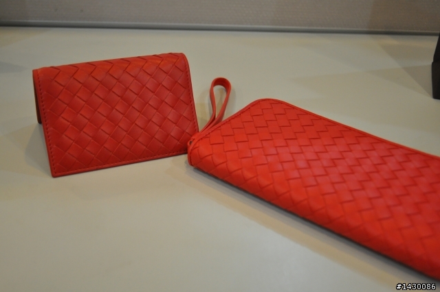[開箱]人生中第一個長夾 也是第一個BOTTEGA VENETA