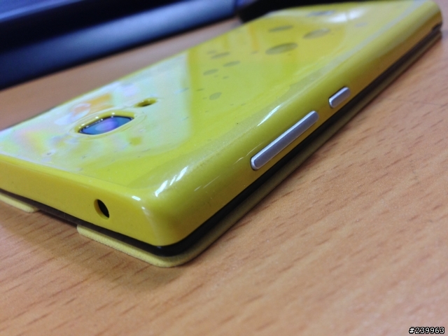 紅米皮套入手!!