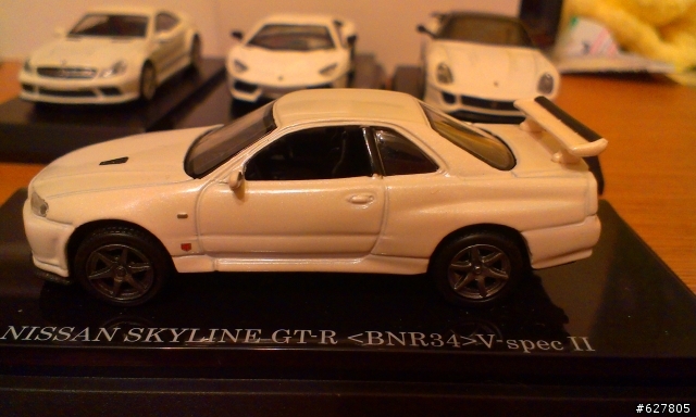 【不專業開箱】KYOSHO 1:64 SKYLINE R-34 [12P]