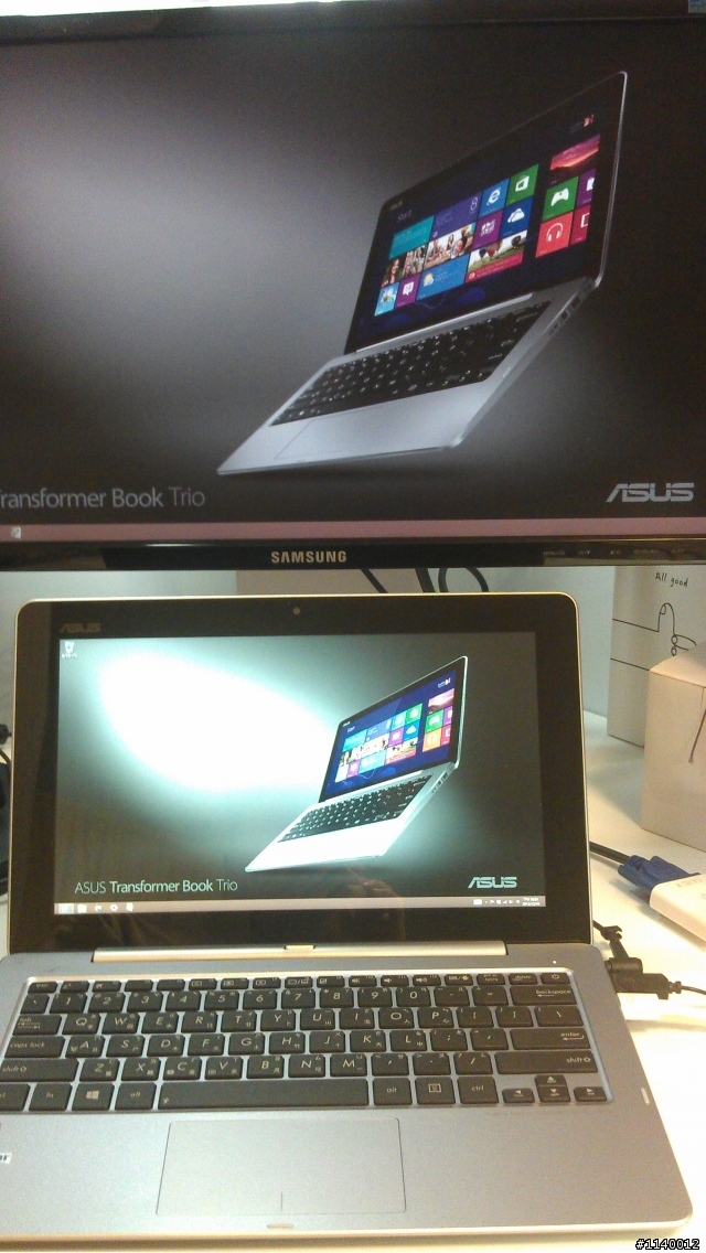ASUS Transformer Book Trio 外接螢幕
