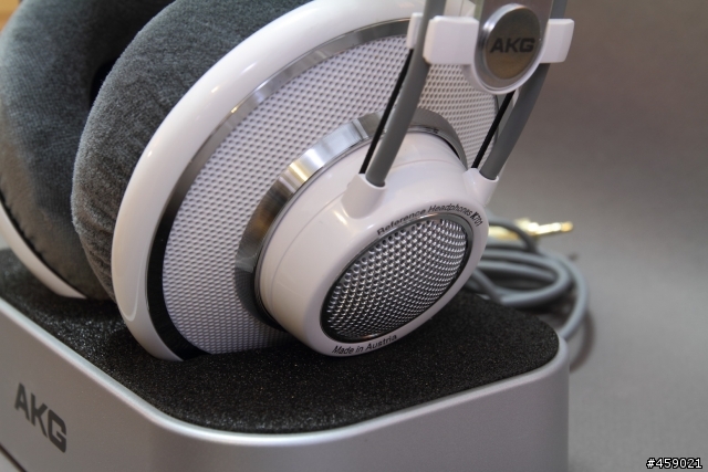 【開箱】LATE TO THE PARTY!! 第一支AKG耳機 大耳罩AKG K701
