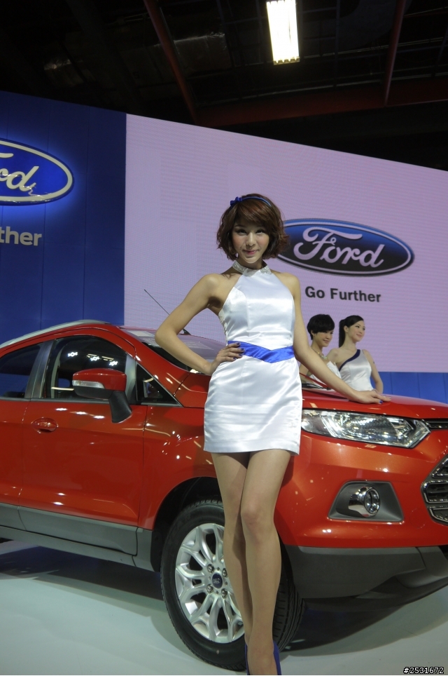 2014台北車展問kuga  一兼二顧 車海！咩海！