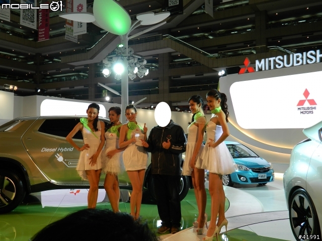 2014 Mitsubishi車展記者會....與伊林名模第一次的親密接觸