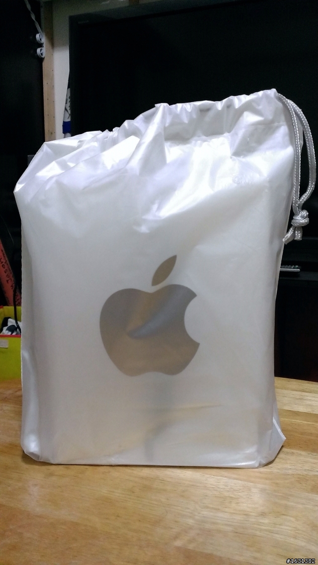 ［開箱］八國聯軍的美麗戰果 iPad Air + Smart Case