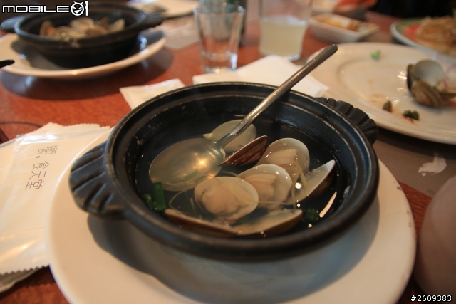 {分享}Canon 70D 響食天堂餐廳 (12/18新增 6樓新增大江購物中心拍攝)