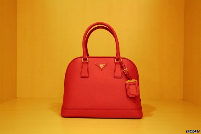 [聖誕快樂]犒賞老婆 PRADA SAFFIANO Lux 防刮牛皮兩用提包