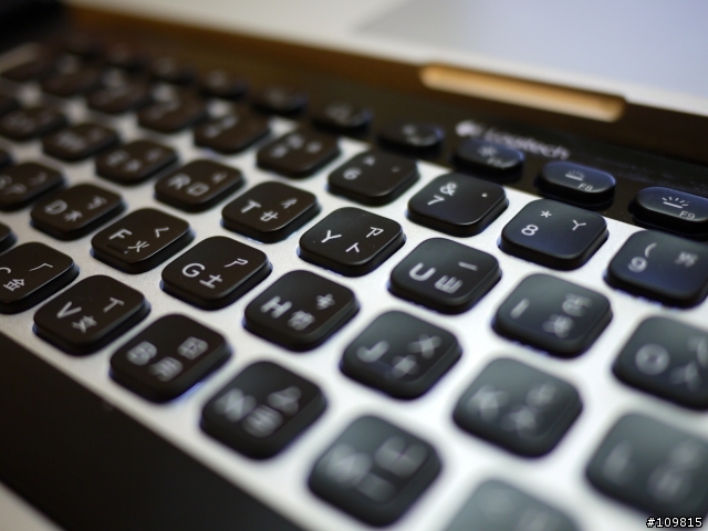 [開箱] LOGITECH K811輕鬆切換藍牙裝置鍵盤