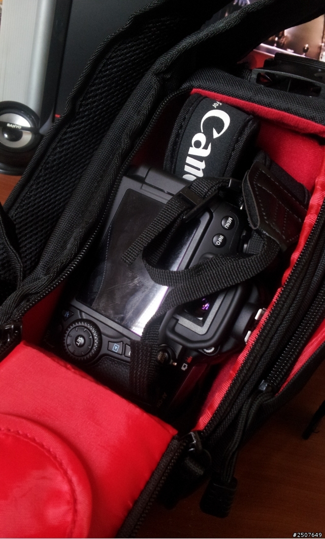 (開箱)70D+Sigma17-50+三角包(附南台車展SG實拍)