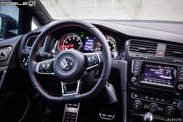 黑的才對味 GOLF 7 GTI (1/13更新)