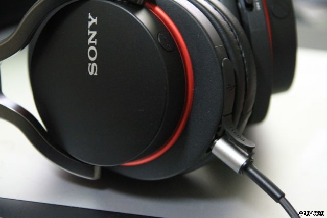 [開箱] SONY MDR-1RBTMK2  藍牙耳機