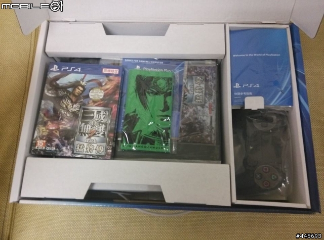 開箱入手 台灣機 ps4 真.三國無雙 7  同款包 (資訊月排隊的)