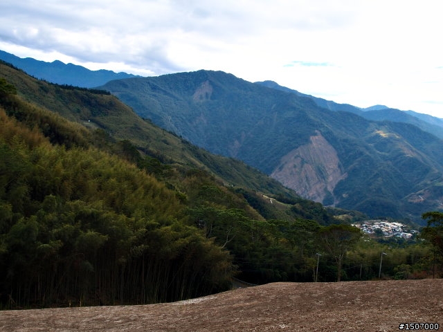老灰狼 -- 丸田砲台遺址