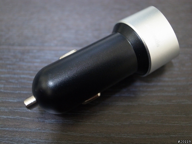 [01首次開箱]低調的優雅，車室內的簡約充電設計-InnerExile Capsule