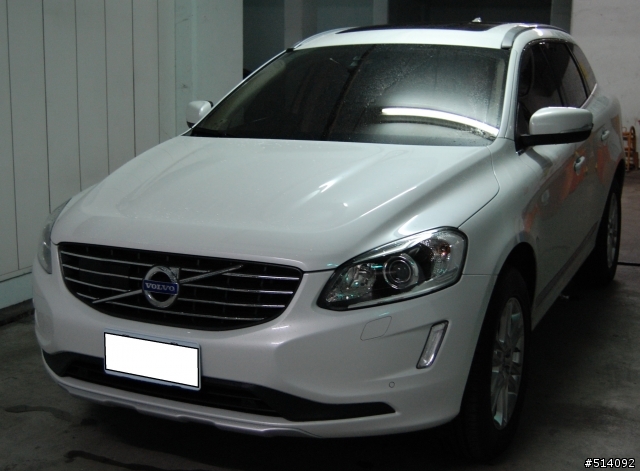 2014年式XC60 D5真豬白旗艦版之濕淋淋開箱