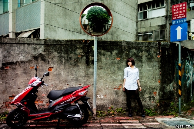 叛逃系女孩照片分享