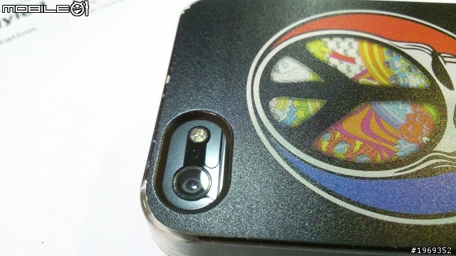 手機相機出現的黑線, 可能會是什麼原因?