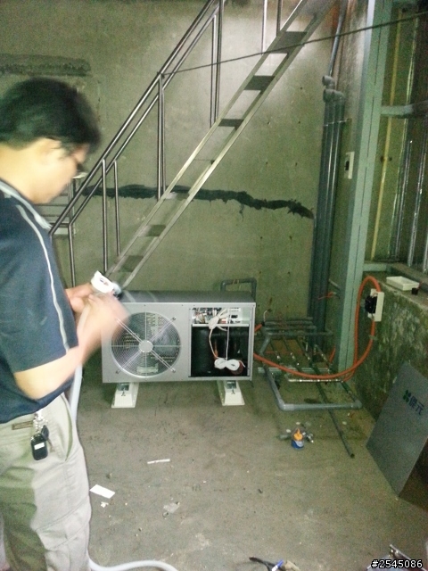[簡易開箱]出租套房的熱水設備
