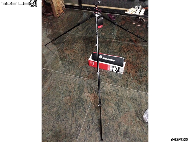 [開箱]Manfrotto befree腳架 & National Geographic 國家地理包 & 保溫杯 聖誕套組敗入