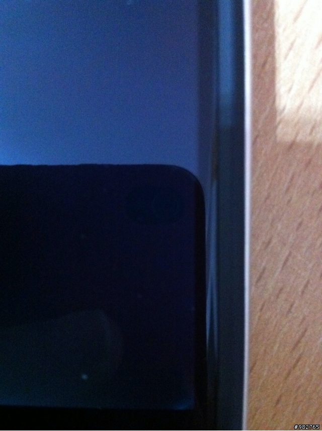 nexus5螢幕這樣算是有瑕疵嗎?