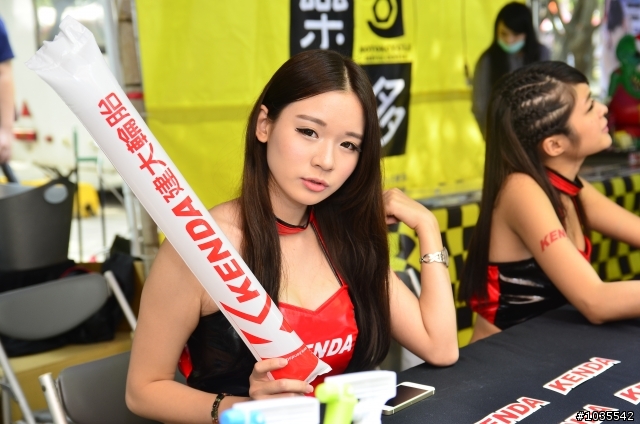 D5100+S17-50  探訪  第25屆 南臺科大汽車大展