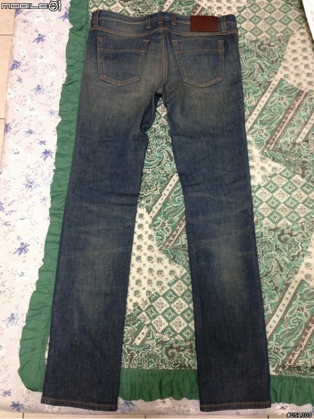 GUCCI 開箱分享+實穿圖(另附與PRADA的比較圖)