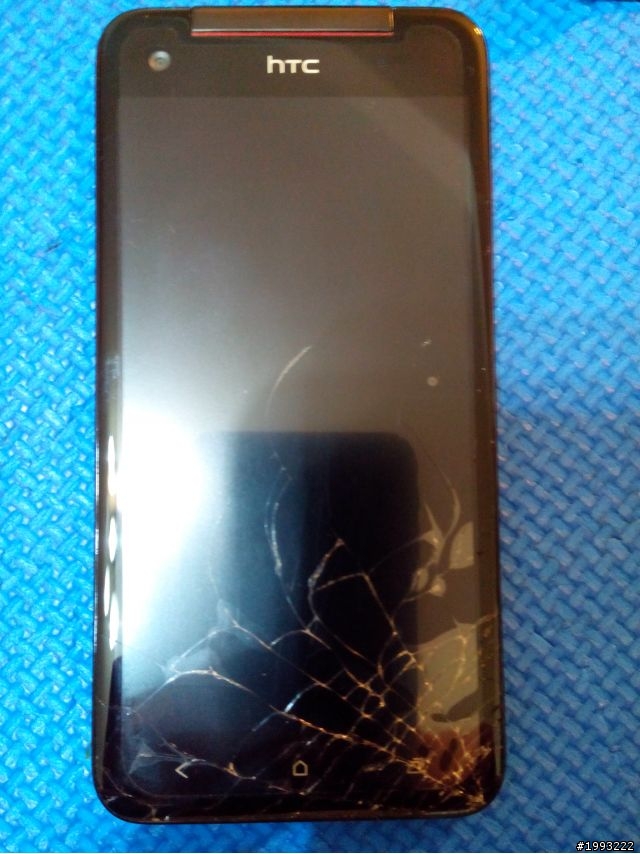 htc 蝴蝶機 螢幕摔破, 修約多少?