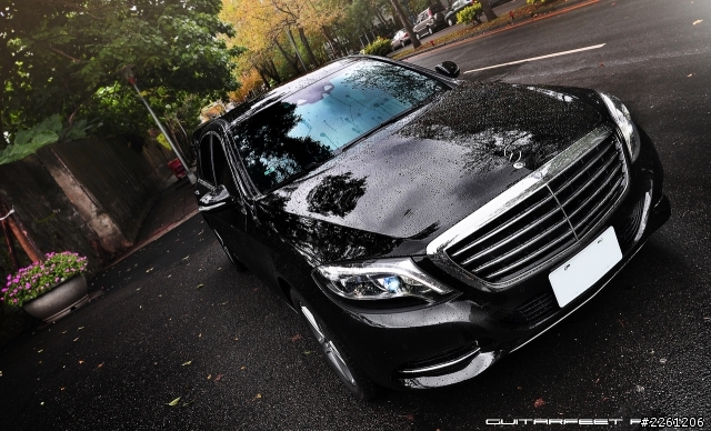 --緣分巧遇--賓士S400 Hybrid 雨中邀請拍攝