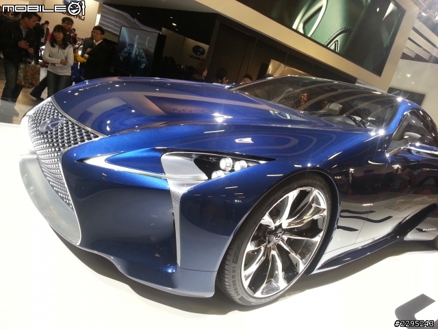 2014台北世貿車展搶先分享(圖多)