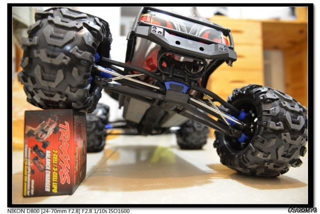 Traxxas Summit提車作業，經典大腳車！！！！與大家分享