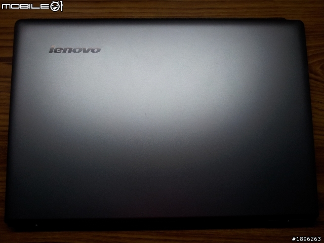 Lenovo U330P開箱文 不專業板