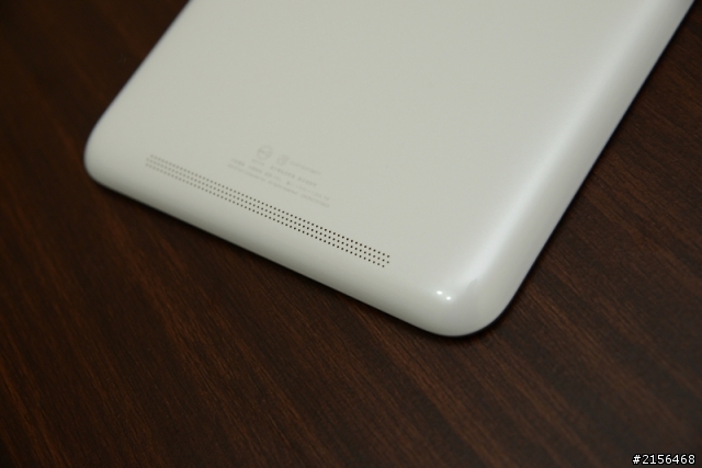 [簡單分享]ASUS MEMO Pad 8  讓我可一手掌握的隨身影音機~