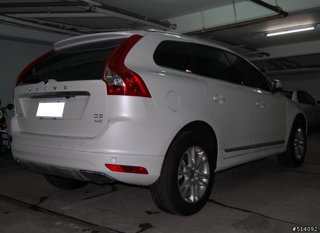 2014年式XC60 D5真豬白旗艦版之濕淋淋開箱
