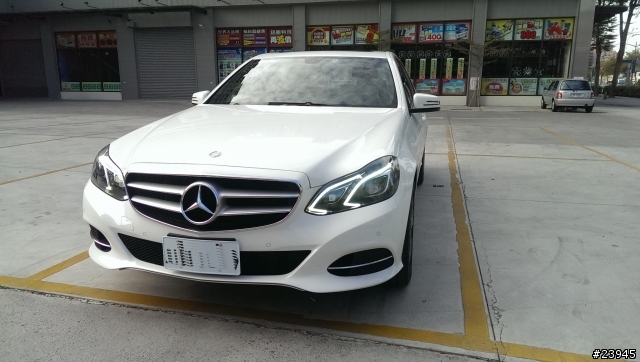 [開箱]E200 Avantgarde+智慧型頭燈+V-KOOL隔熱紙+MIO行車紀錄器安裝