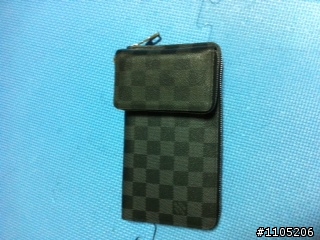 LV 長夾 N60377 開箱 （第一次看到這麼大的長夾）