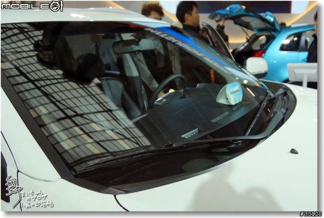 【2014台北車展】Mitsubishi車展特派員現場一直被擠到角落的側面報導