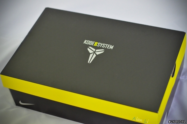 【首次開箱文】Kobe 8 System "YOTH"