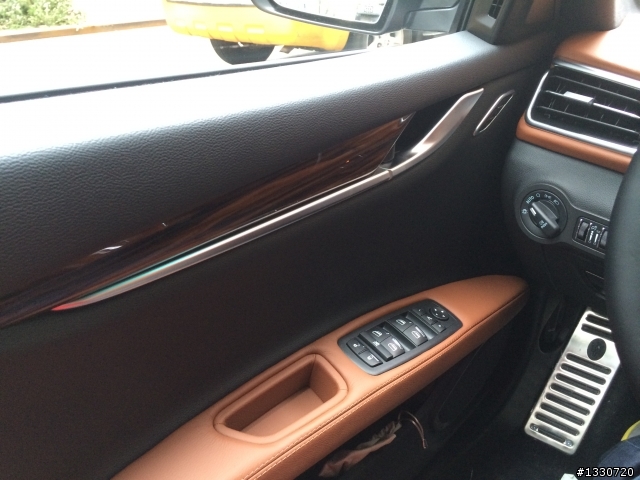 [開箱]GranTurismo & Ghibli SQ4