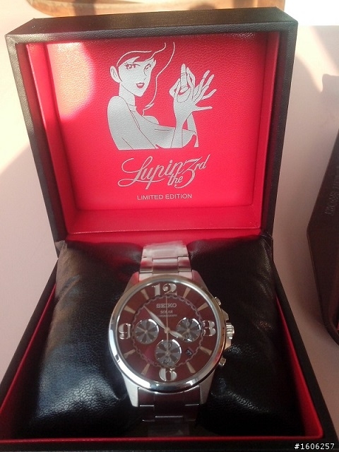 seiko 俠盜魯邦三世 4號太陽能計時腕錶 紅色SBPY045J簡易開箱