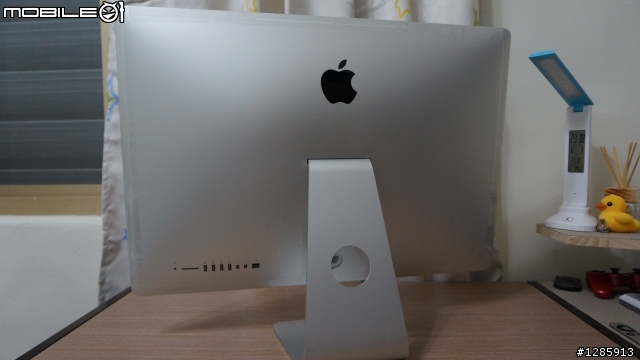 開箱 一波四折的 2013年末最新 iMac 27半攻頂款