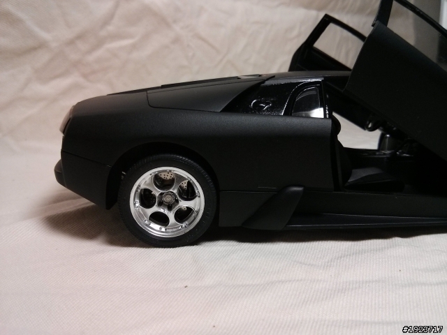 Lamborghini Murciélago 擁有一台 Lamborghini是男人的浪漫(管它是模型還真車)