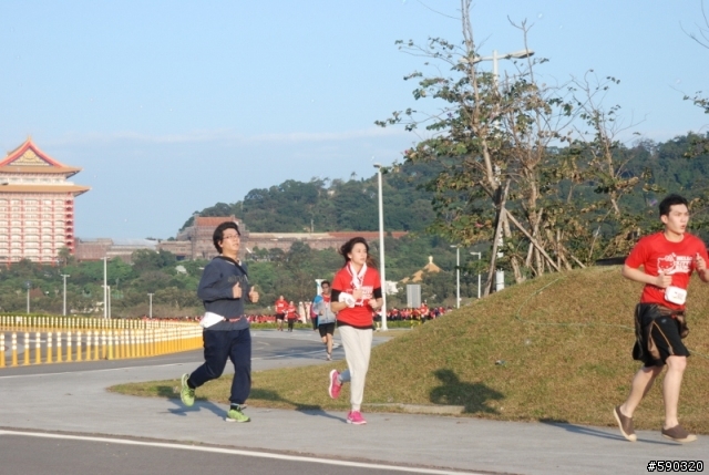 2014 1/11 無嘴貓路跑