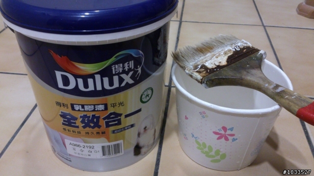 新舊牆面油漆DIY分享~ 得利全效合一乳膠漆