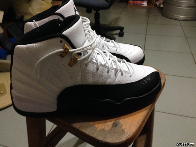 jordan12代taxi  真偽鑑定