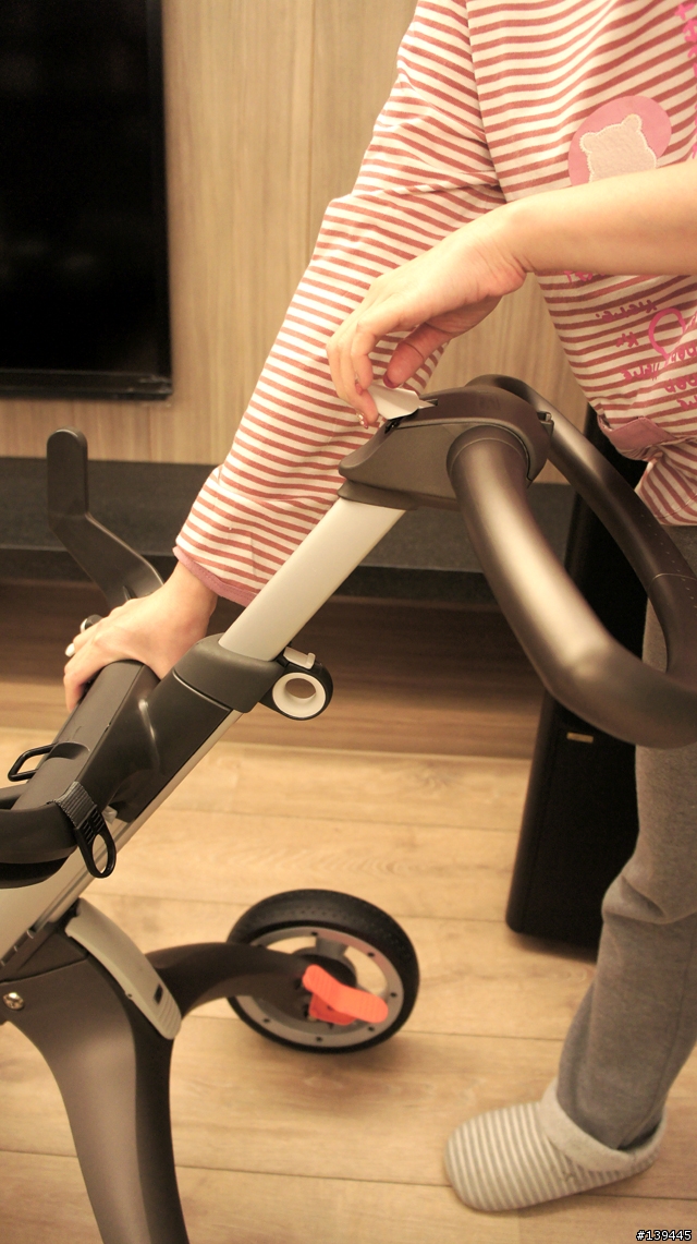 Stokke Xplory V4  black melange丹寧灰款式嬰兒推車開箱