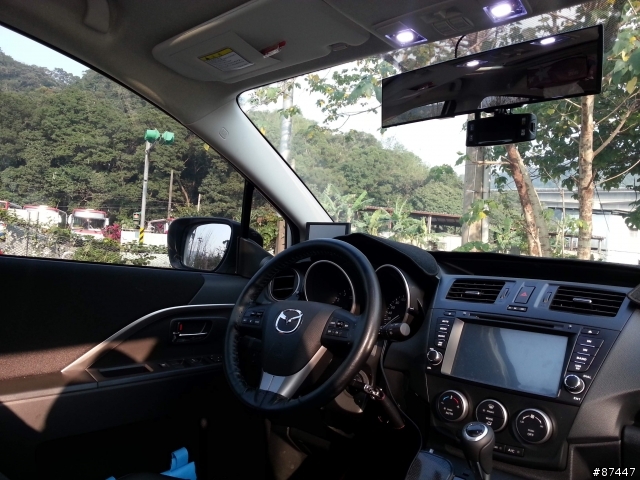 New mazda 5 (2013/12) 北區開箱、grand livina 1.8關箱